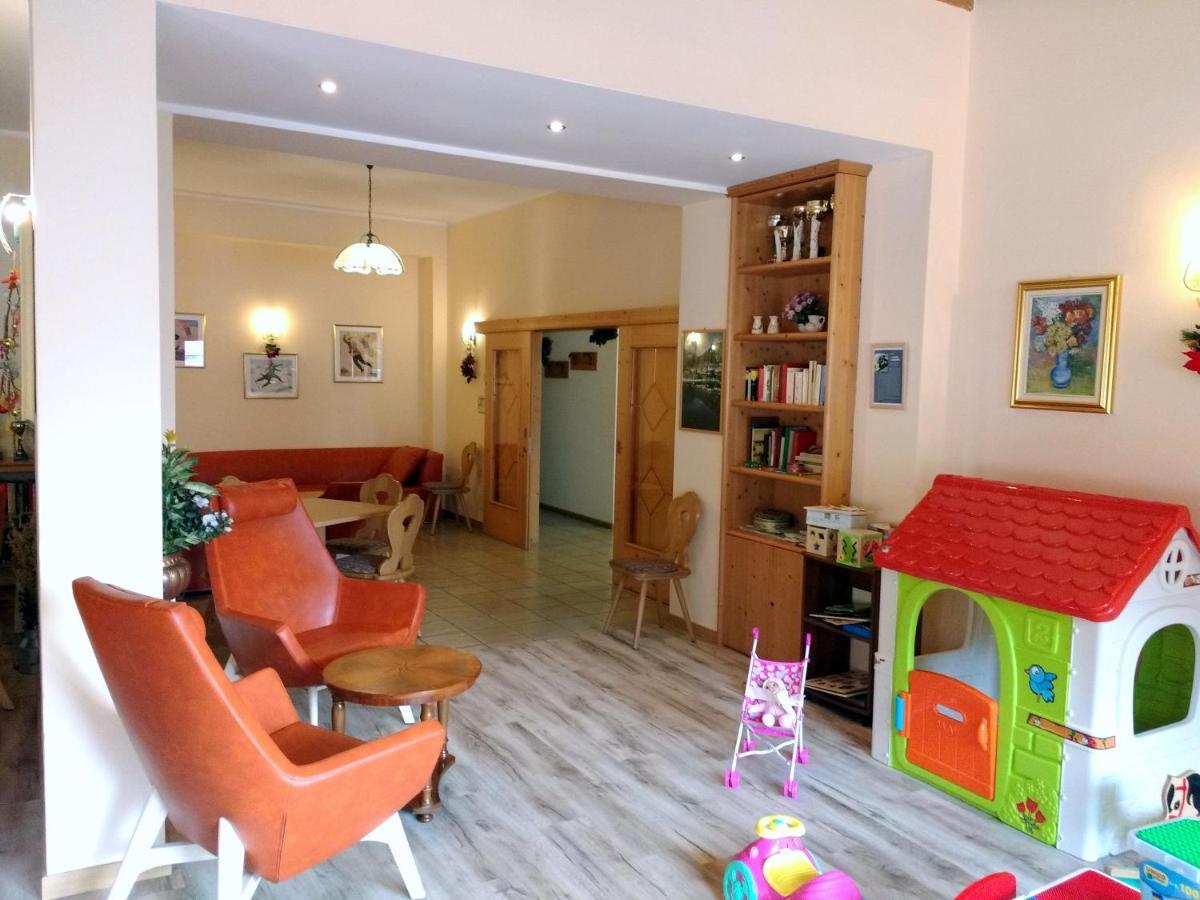 Hotel Zurigo Molveno Esterno foto
